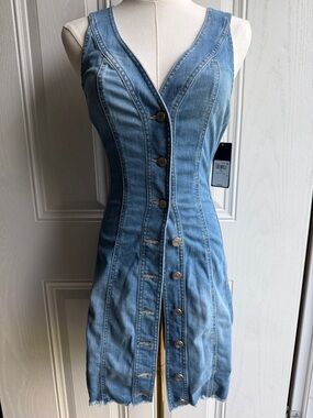 Vintage Guess NWT Light Wash Festival Coachella Denim Button-Front Dress